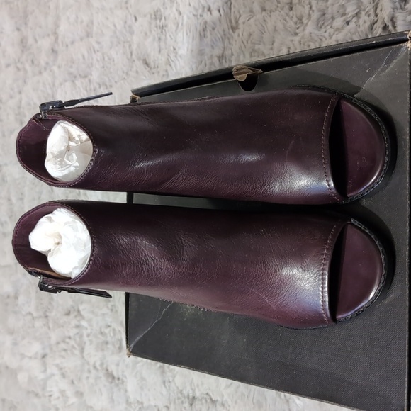Frye Brielle Zip Peep Bootie 7M Wine - Picture 2 of 4
